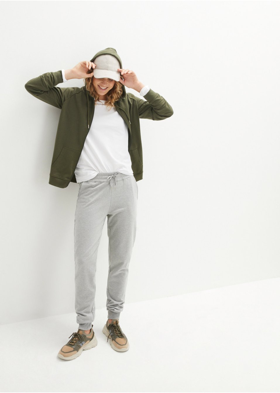 Pantalon sweat, coupe étroite Essential