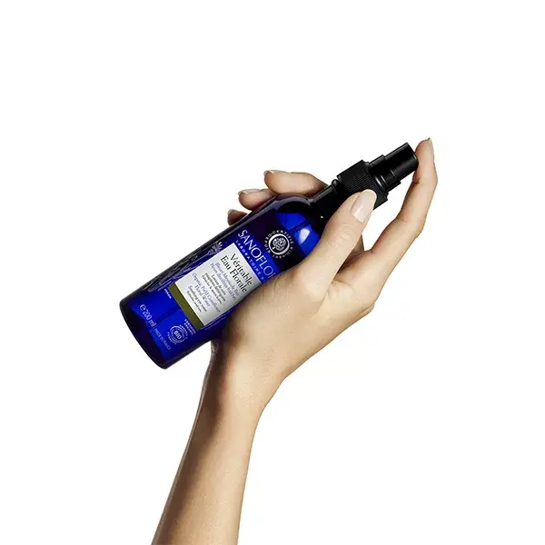 Água Floral de Centáurea Orgânica Sanoflore 200ml