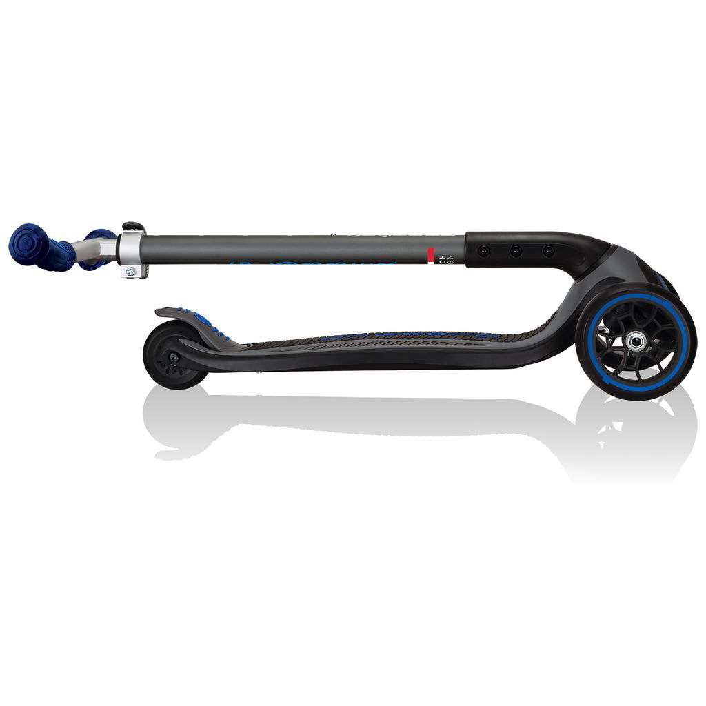 GlobberGlobber   Master Prime Scooter navy blue