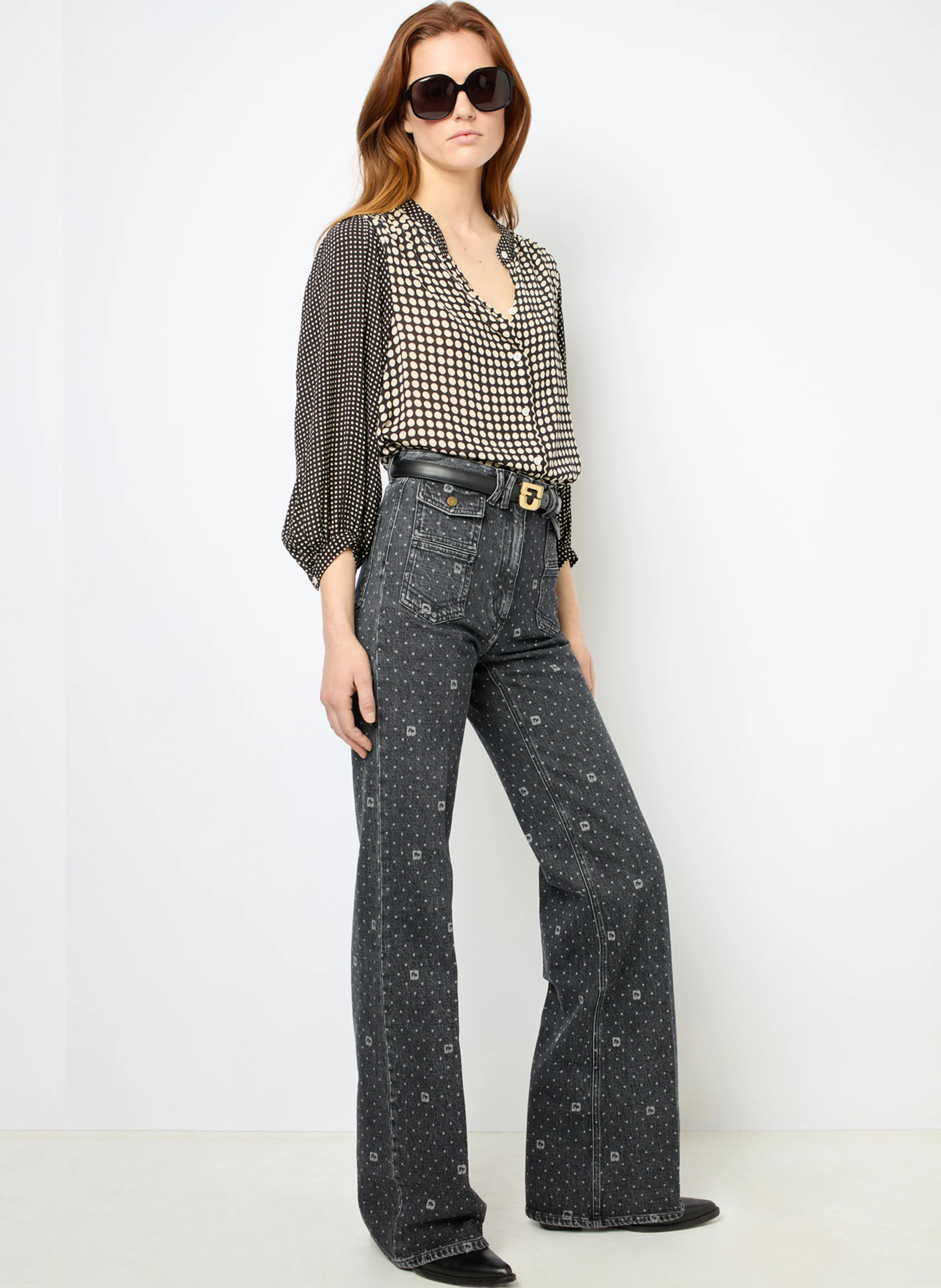 ANNA - Jean flare en denim délavé à imprimé all-over | Gris