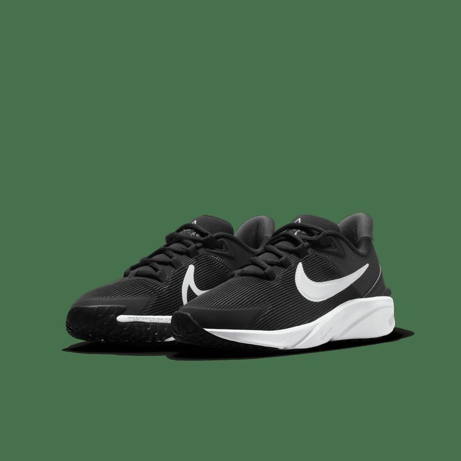 Nike Star Runner 4 Big Kids' Road R BLACK/WHITE-ANTHRACITE