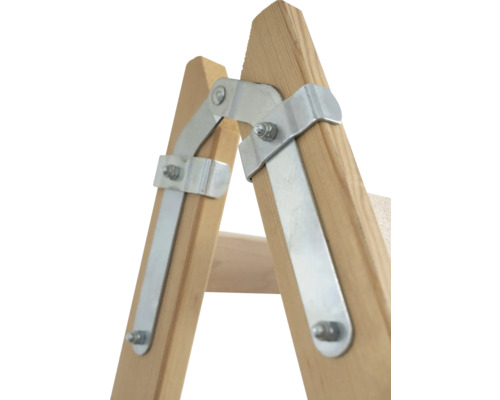Houten trap met 2 x 8 sporten