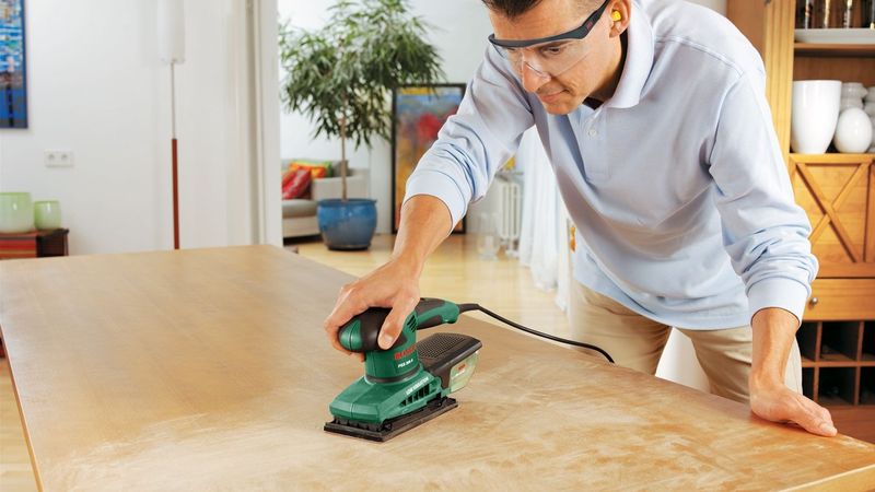 Bosch PSS 200 A Vlakschuurmachine- Op Snoer - 200 W