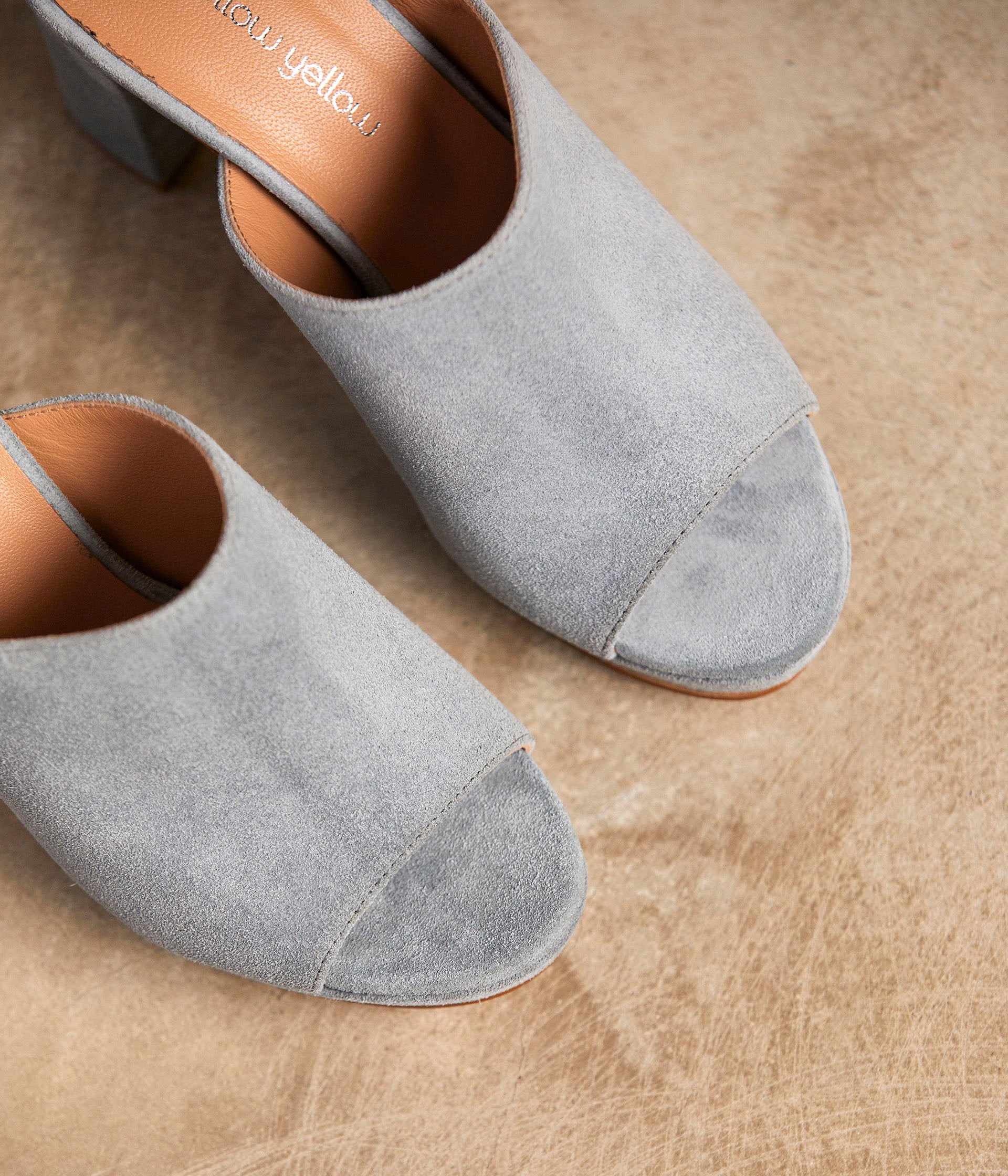Mules cuir velours Cameron