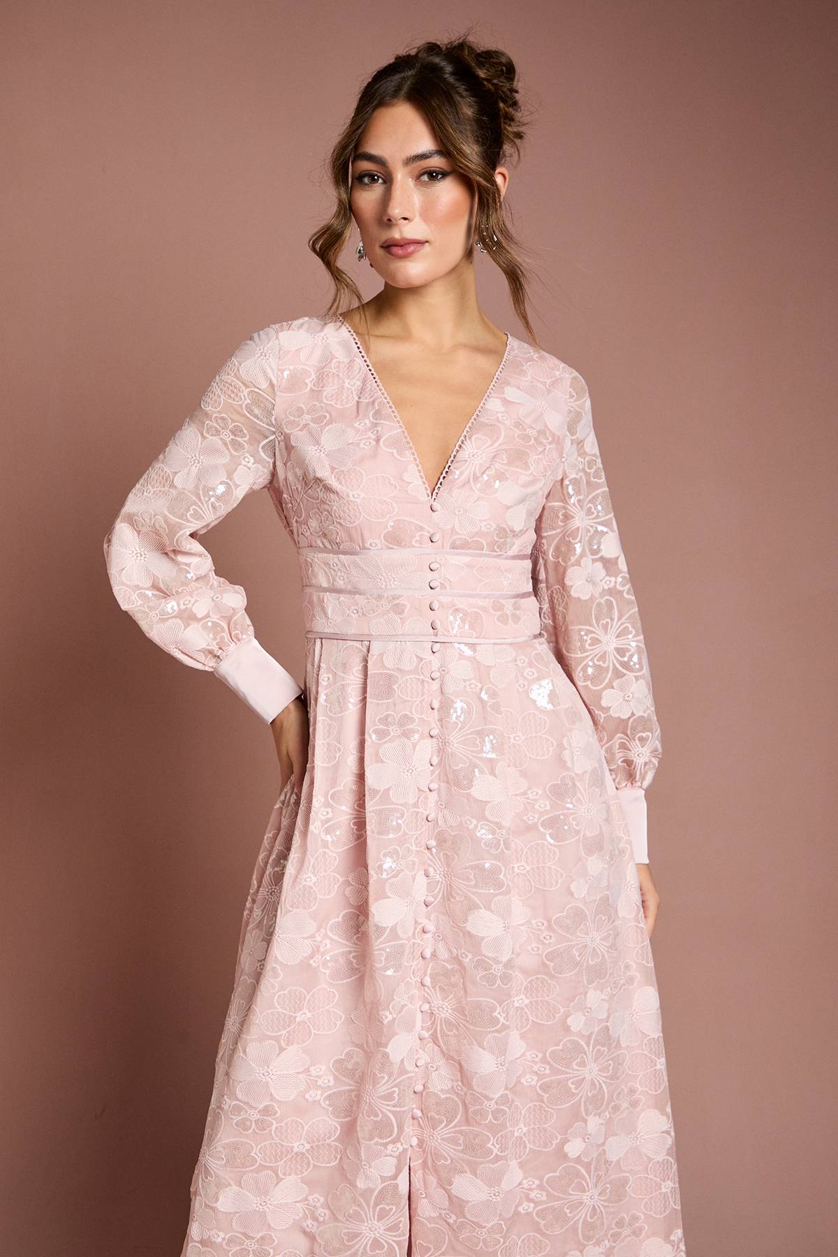 Coast Robe Midaxi en Maille à Fleurs Pailletées avec Manches Bouffantes et Col en V