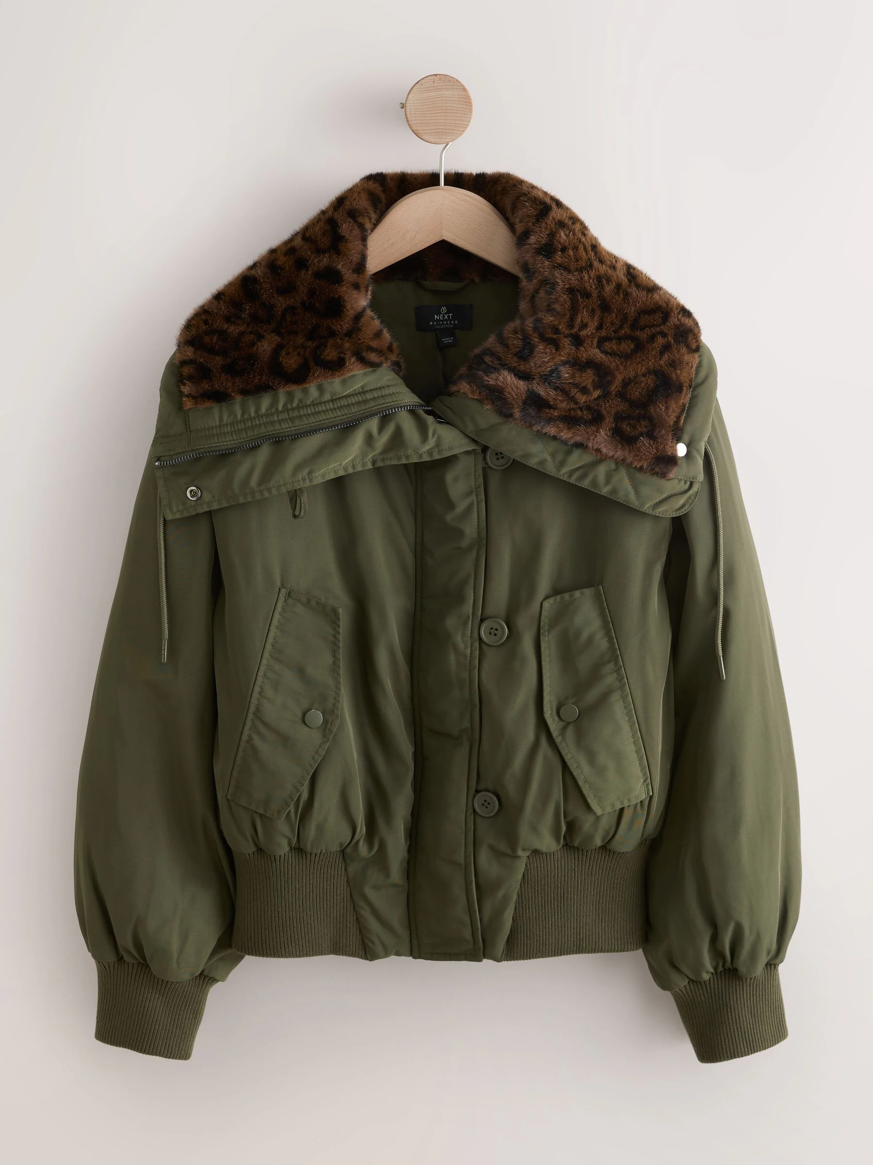 Kakigroen - Parka with Animal Print Faux Fur Collar