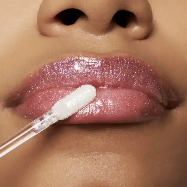 Meta Glow Multi-Reflective Lipglosss 01 Cyber Space