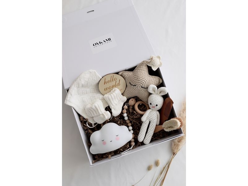 Oykami Geschenkset Orlando Baby-Geschenkbox in neutralen Farben mit Wolke-Nachtlicht