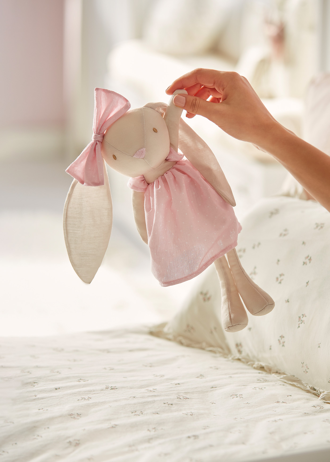 brinquedo de pelúcia para bebê