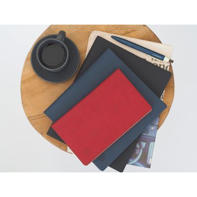 Agenda de poche Nil - 1 semaine sur 2 pages - 16 mois - 9 x 16 cm - disponible dans différentes couleurs - Exacompta