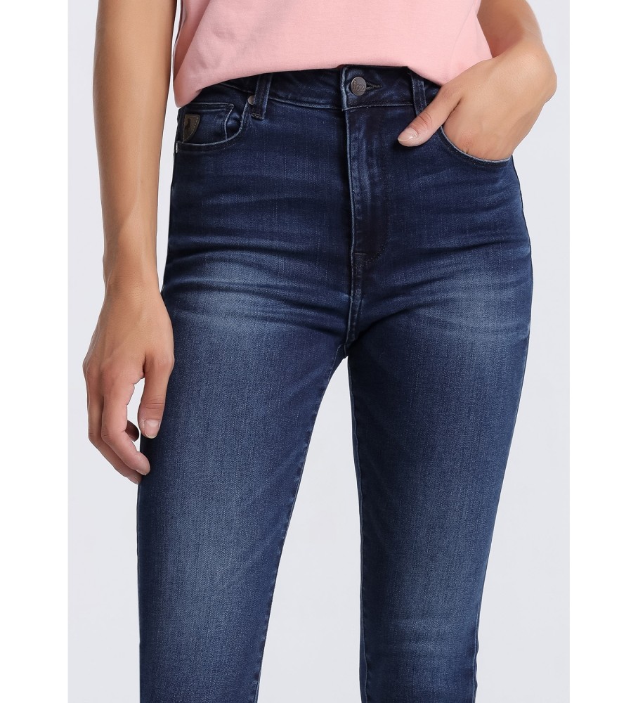 Lois Jeans | Caixa Média