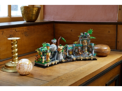 LEGO Tempel van het Gouden Beeld (77015)
