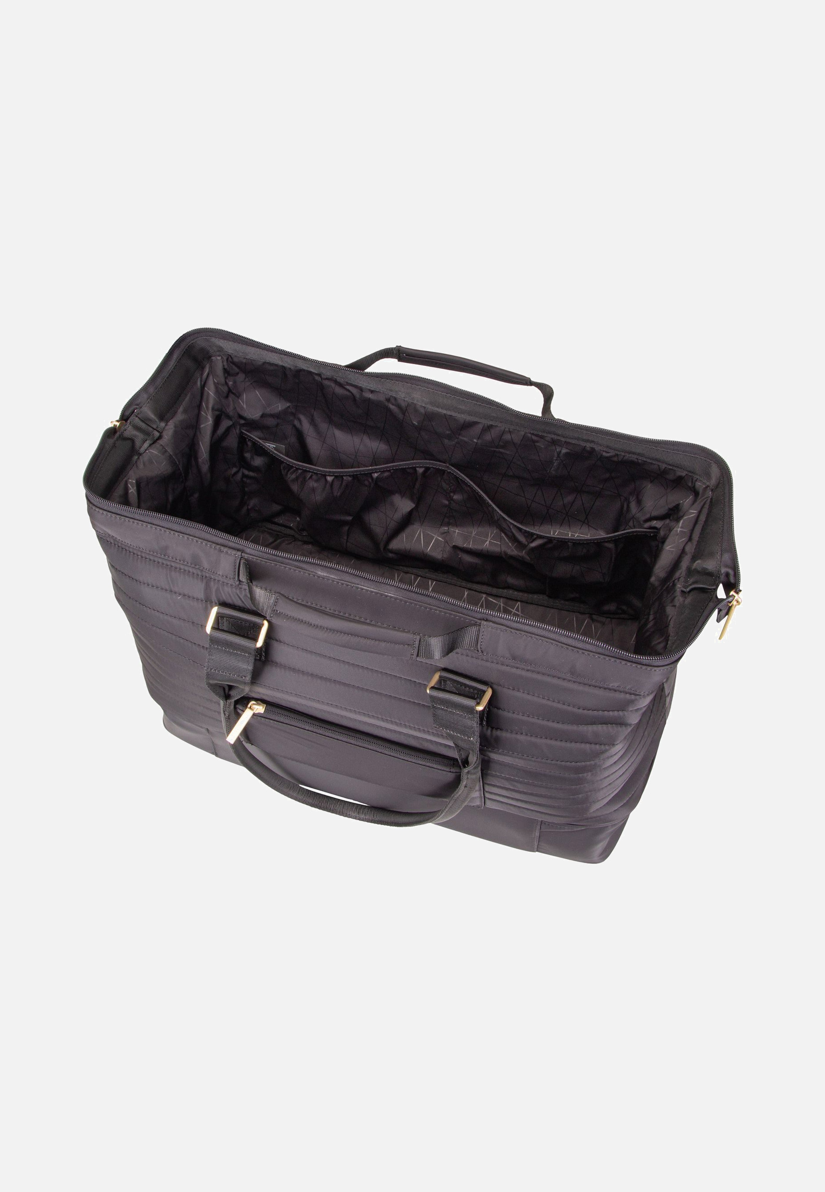 Barbara Stepp WKND Black - Weekender