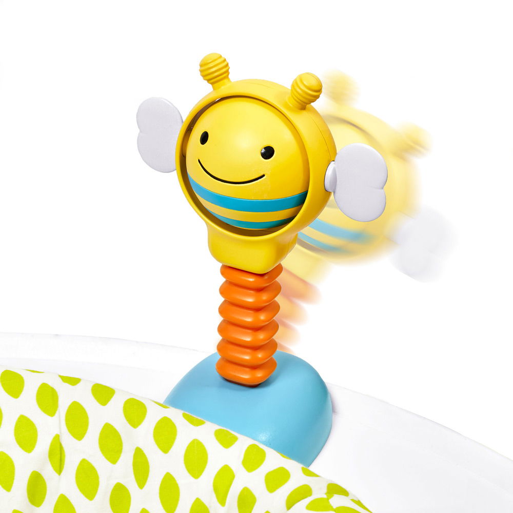 Skip HopSkip Hop   Jumpscape Fold Away Activity Jumper Fox
