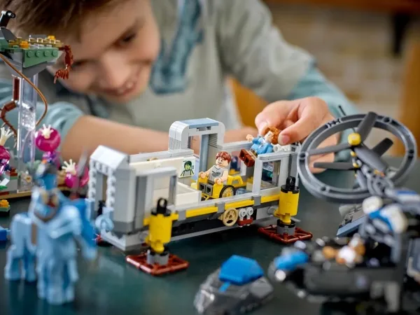 LEGO Avatar 75573 Svævende bjerge: Station 26 og RDA Samson