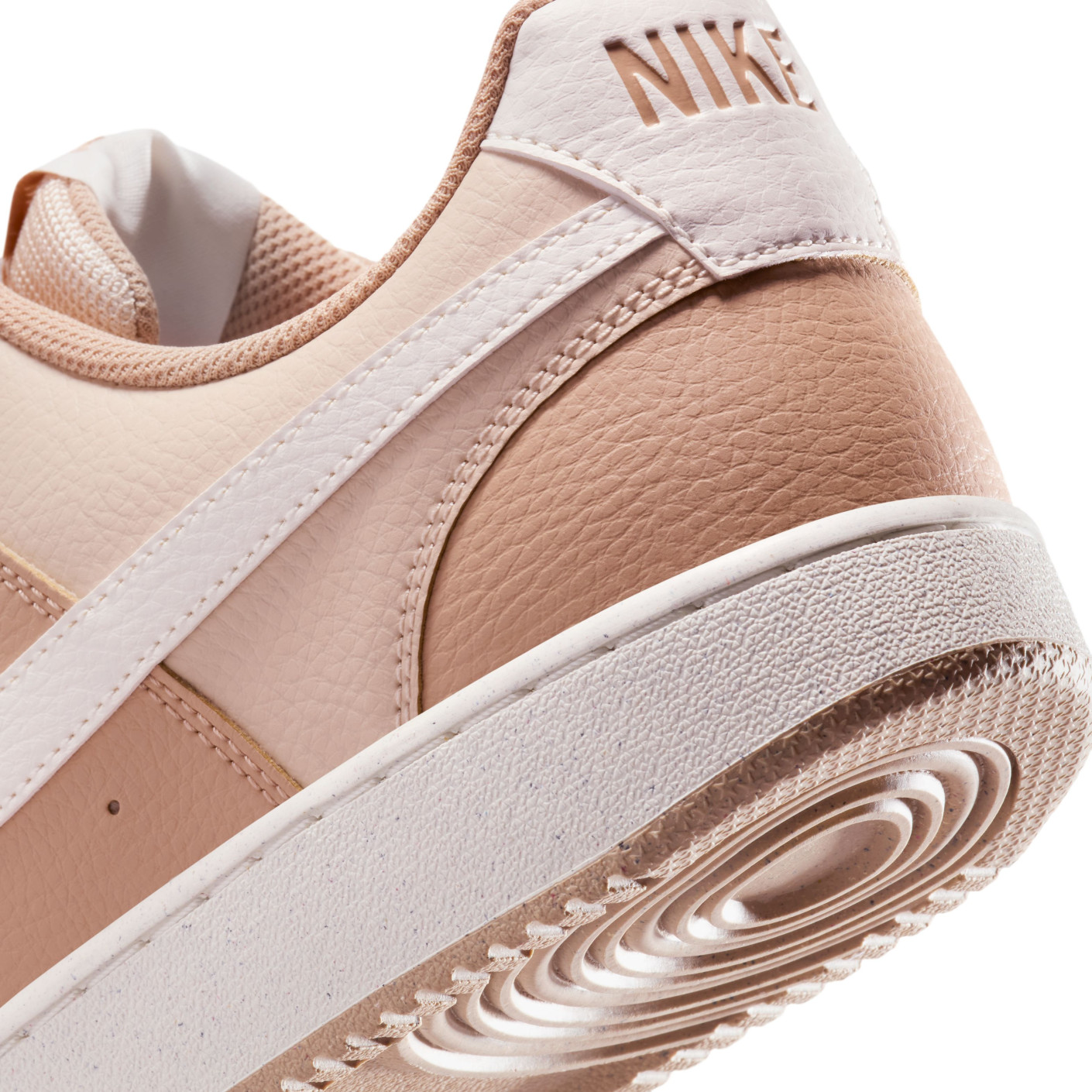Nike Court Vision Low Sneakers Bruin Lichtbruin Wit
