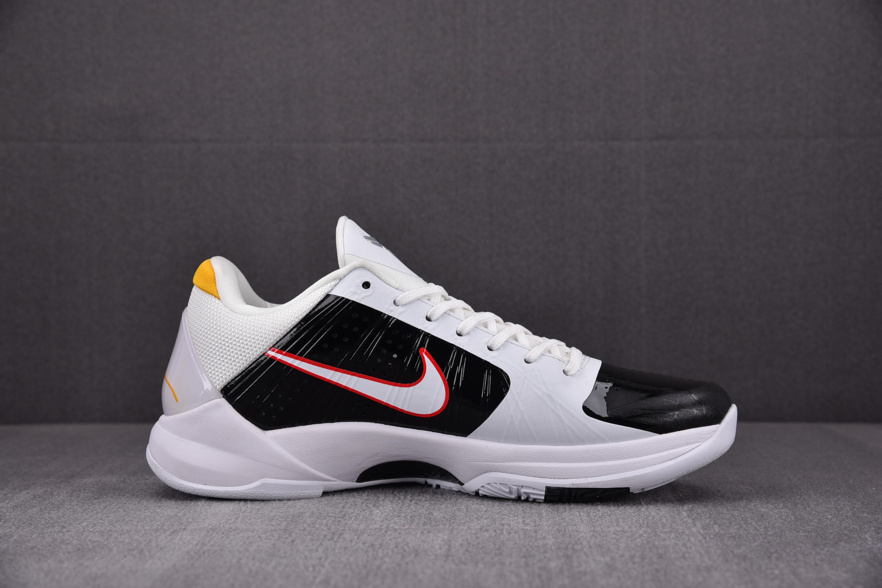 Nike Kobe 5 Protro Bruce Lee Alternate