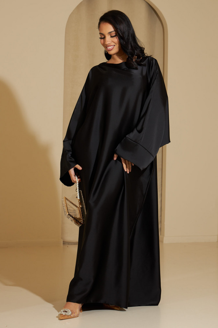 Abaya noire ample satinée