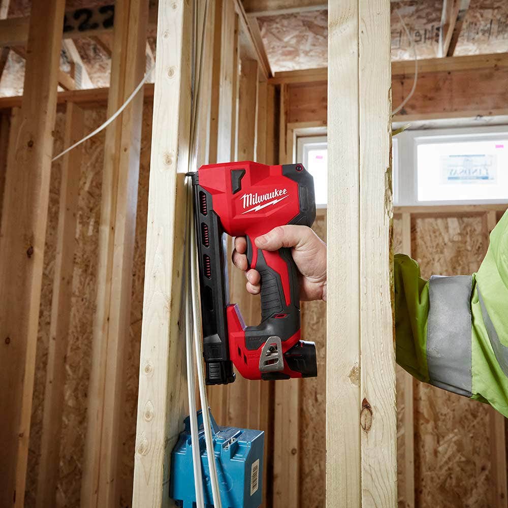 MILWAUKEE 12V 25mm Cable Stapler Skin M12BCST0