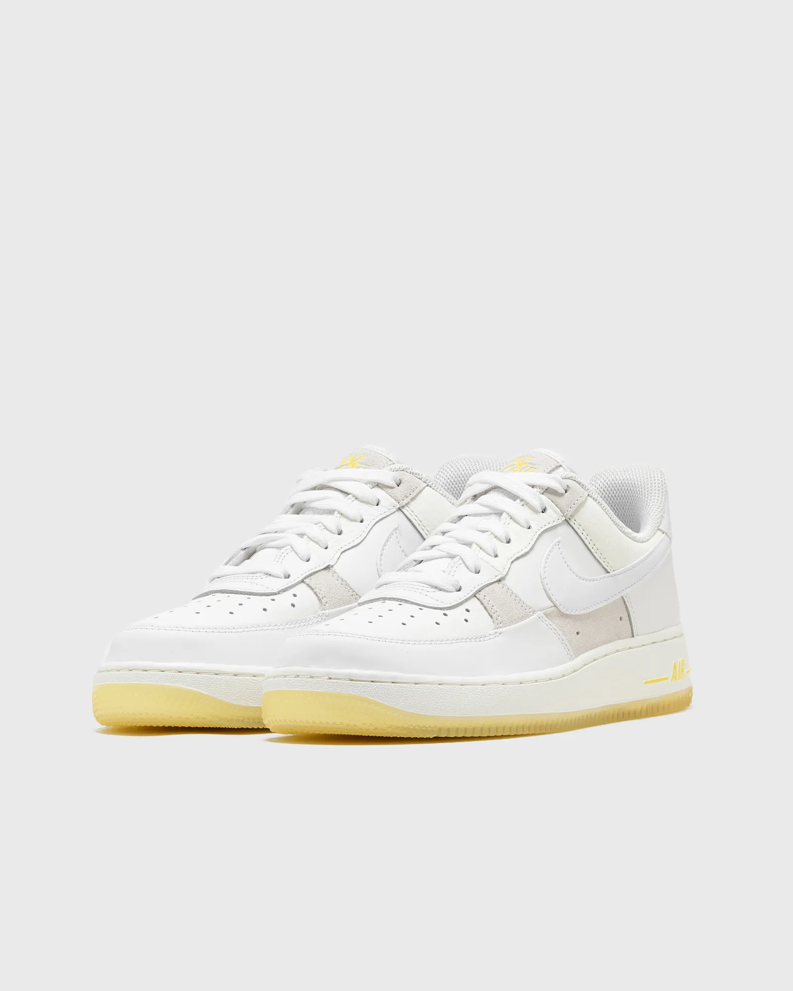 Nike WMNS NIKE AIR FORCE 1 '07 LOW