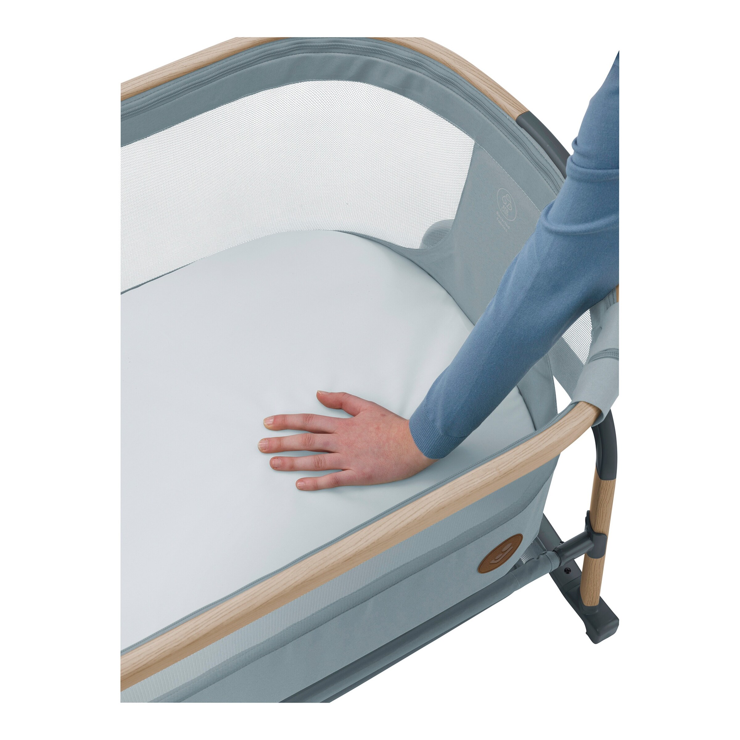 Maxi-Cosi Beistellbett Iora Air Beyond Grey