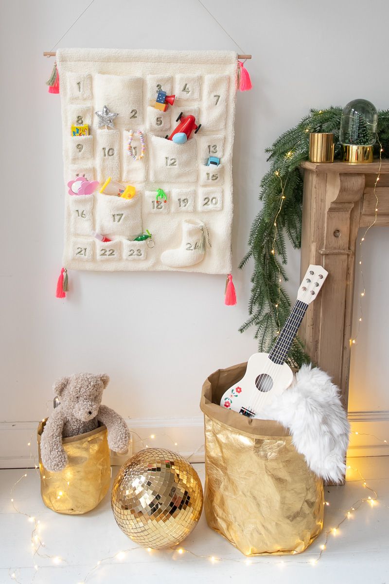 Lot de 24 petits cadeaux - Calendrier de l'avent