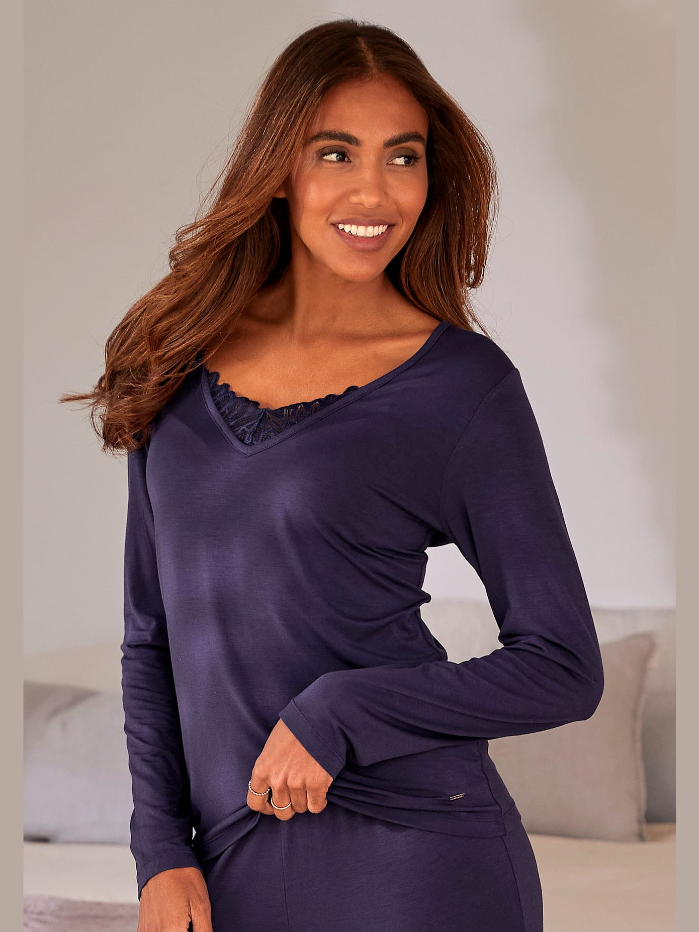 Haut de pyjama t-shirt à manches avec détails en dentelle