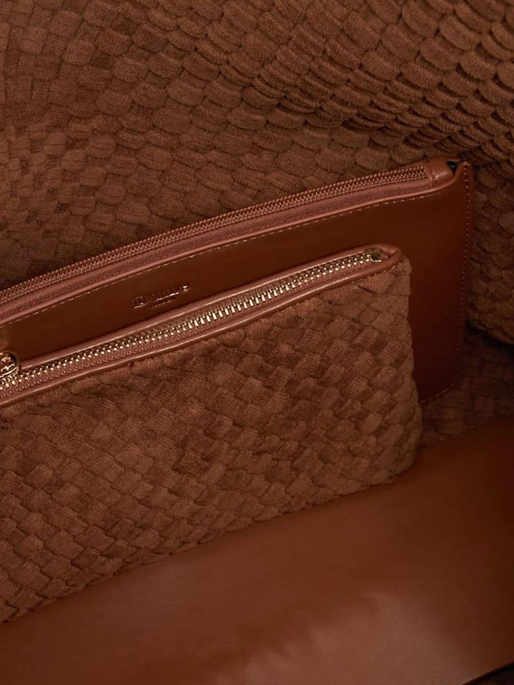 Bruin - Dune London Deliberate XL geweven slouch tas