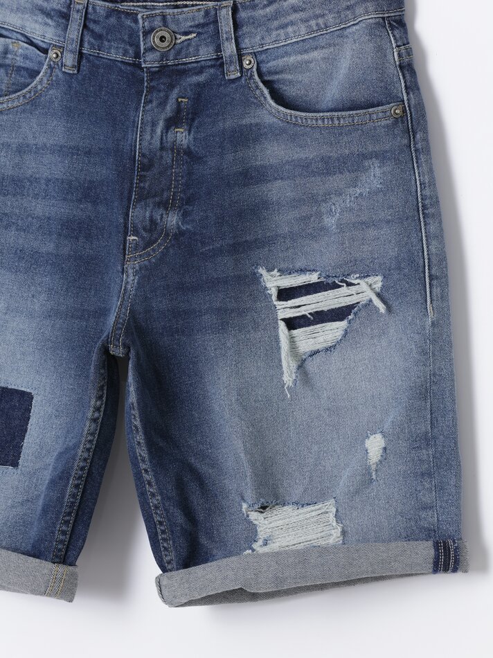 Shorts jeans slim confortáveis com rasgos - Azul-marinho