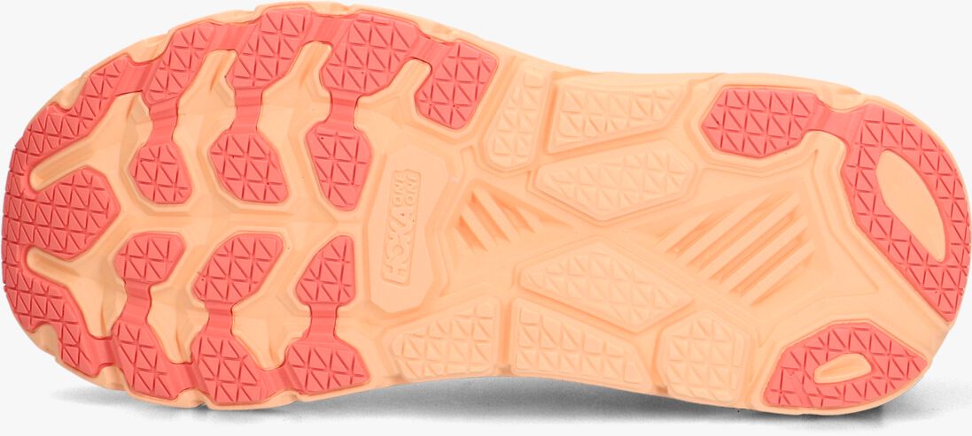 roze hoka sneakers clifton ls