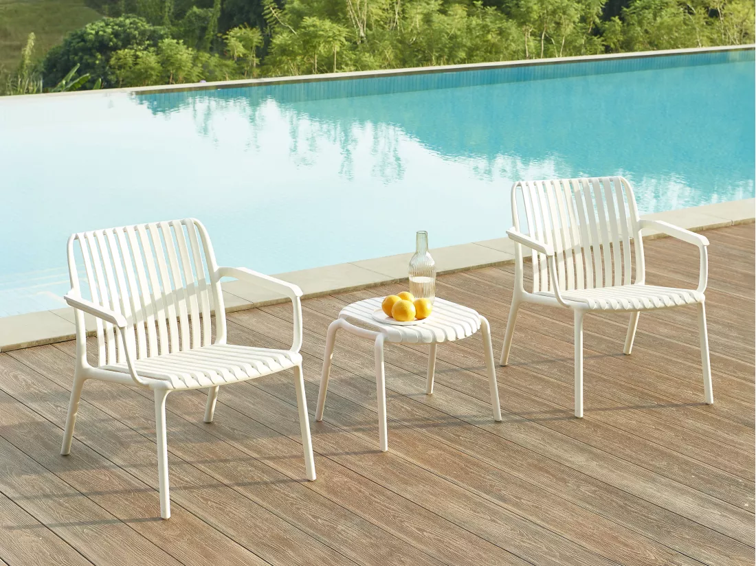 Lot de 2 fauteuils bas de jardin empilables en polypropylène - Beige - SESEH de MYLIA