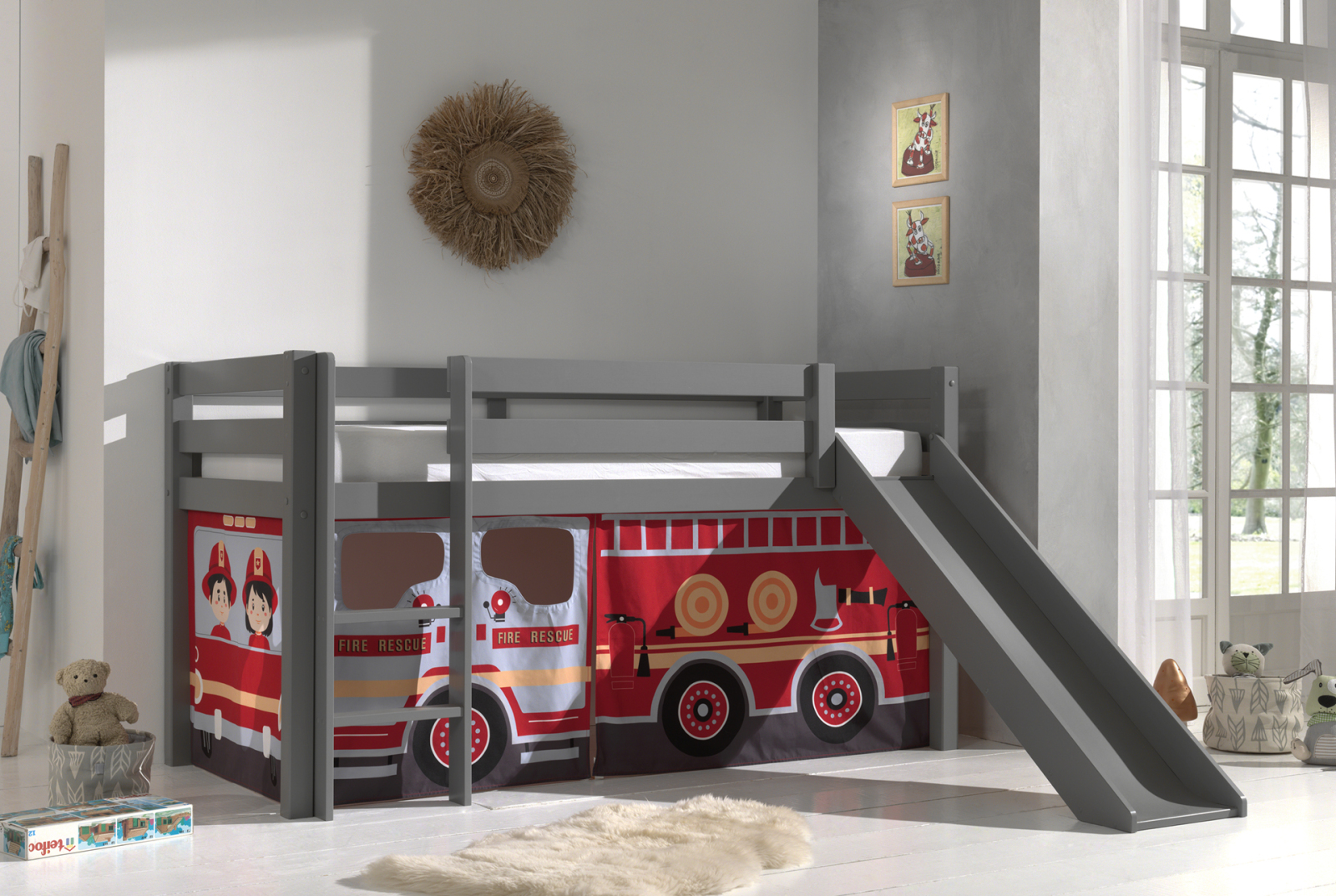 Halbhochbett PINO - FIRE RESCUE - Kiefer grau Massivholz - mit Rutsche - 90x200 cm