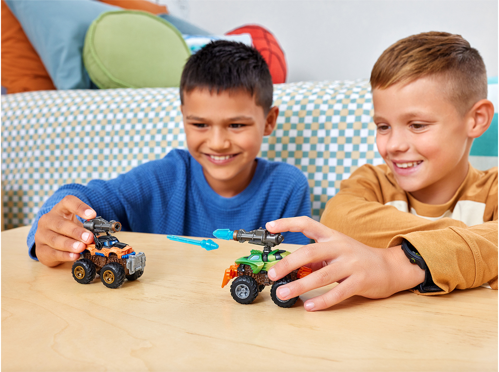MONSTER TRUCKS 5 SURPRISE MODELOS SORTIDOS