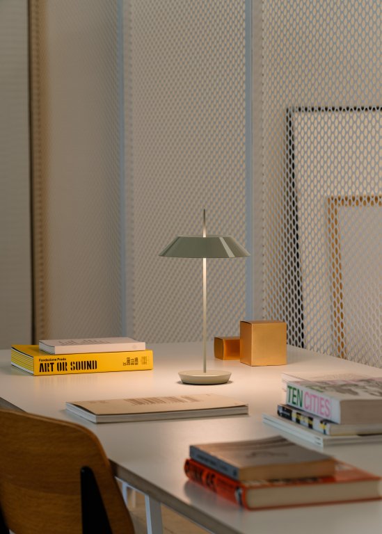 Vibia Mayfair Mini 5495 tafellamp LED oplaadbaar Warm White