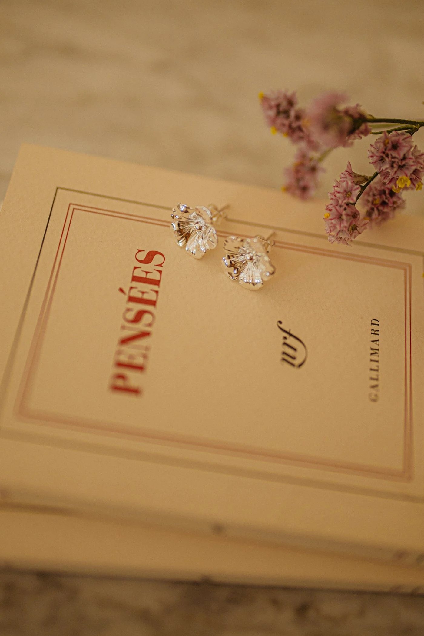 GAÏA - Boucles d'oreilles puces fleurs doré à l'or fin | Argent