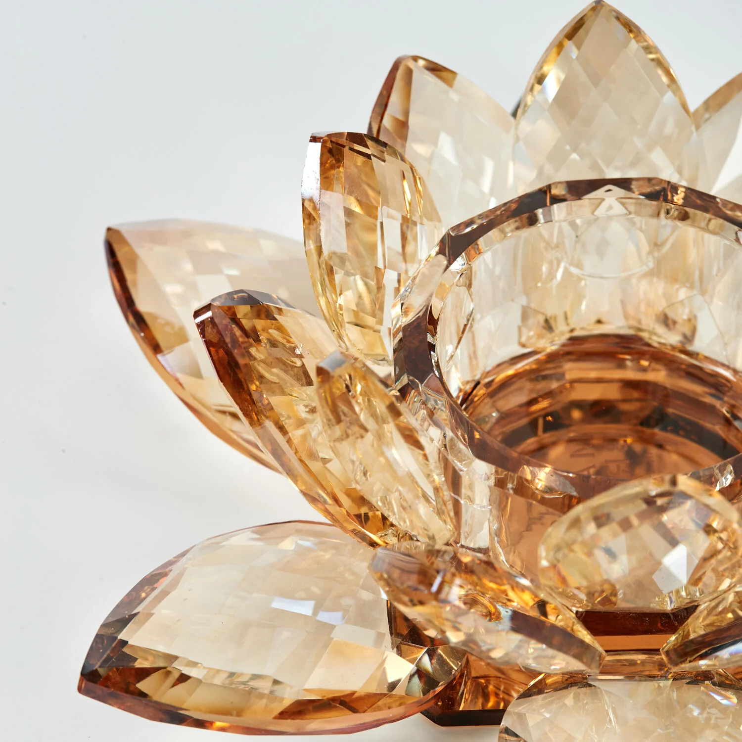 Margit Brandt  Lotus Votive fyrfadsstage, lille  - Amber