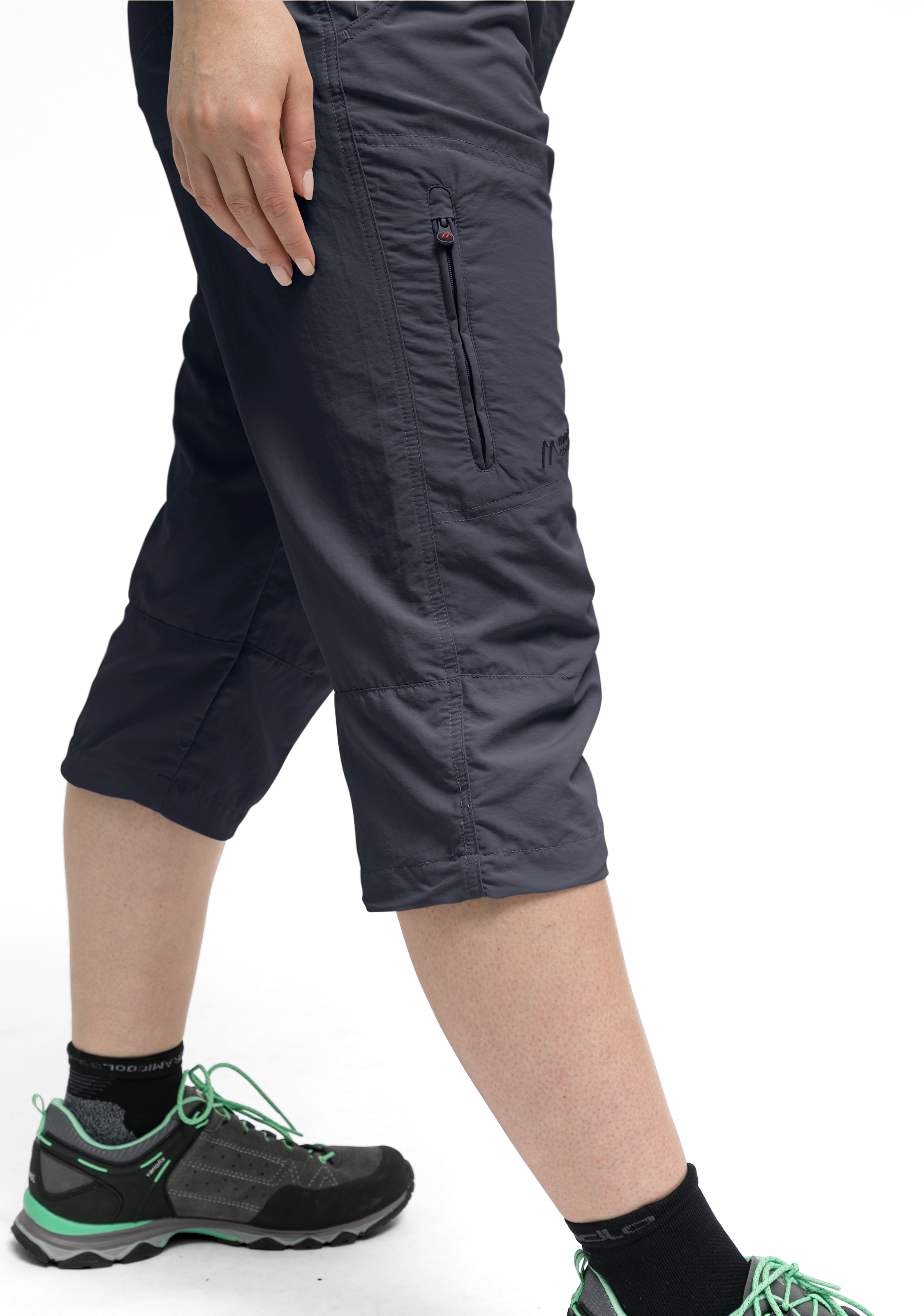 Maier Sports Caprihose »Neckar«  kurze Hose Damen, luftige Wanderhose, leichte Outdoorhose, Reg Fit