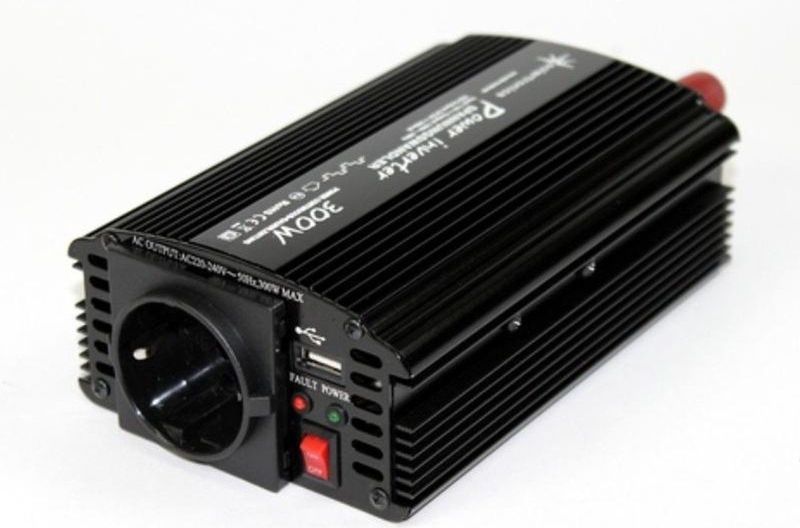 12V naar 230V Spanningsomvormer - 300W - Zwart