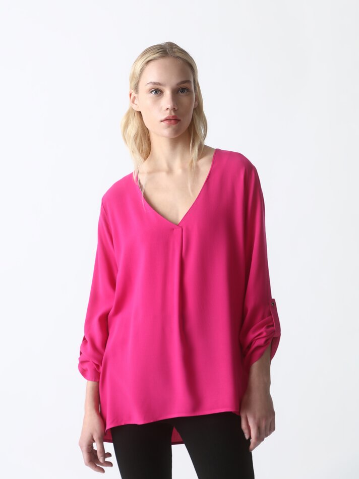 Camisa com decote em V - Rosa