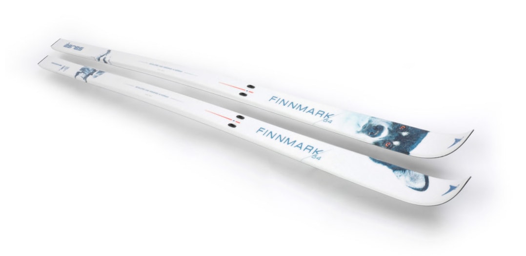 Åsnes Finnmark 54 Waxless<br>Smal, smørefri fjellski uten stålkant!