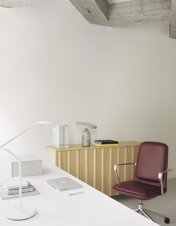 Normann Copenhagen Rib dressoir hoog Oak
