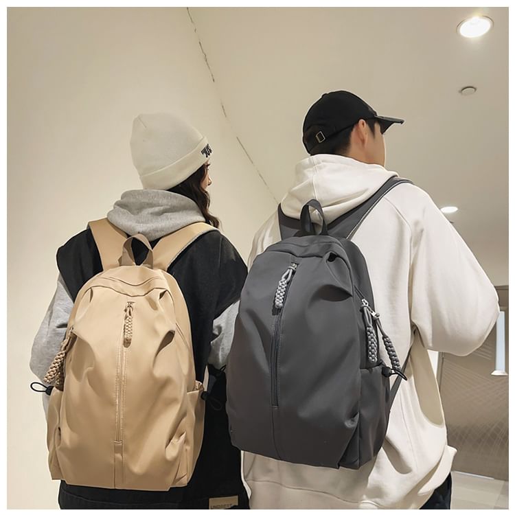 EAVALURE - Effen nylon rugzak