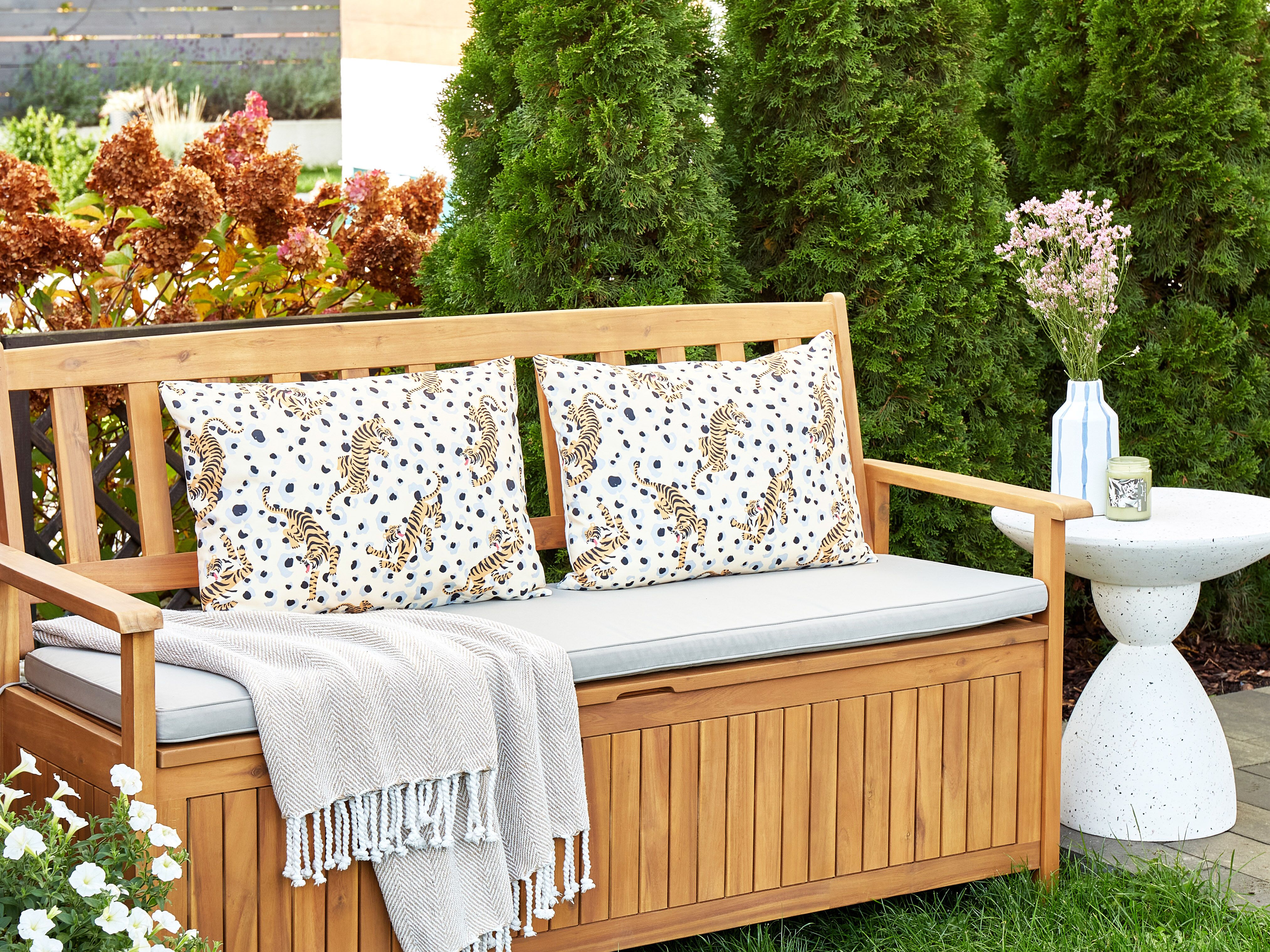 Set van 2 tuinkussens ARENZANO dierenprint 40 x 60 cm Meerkleurig