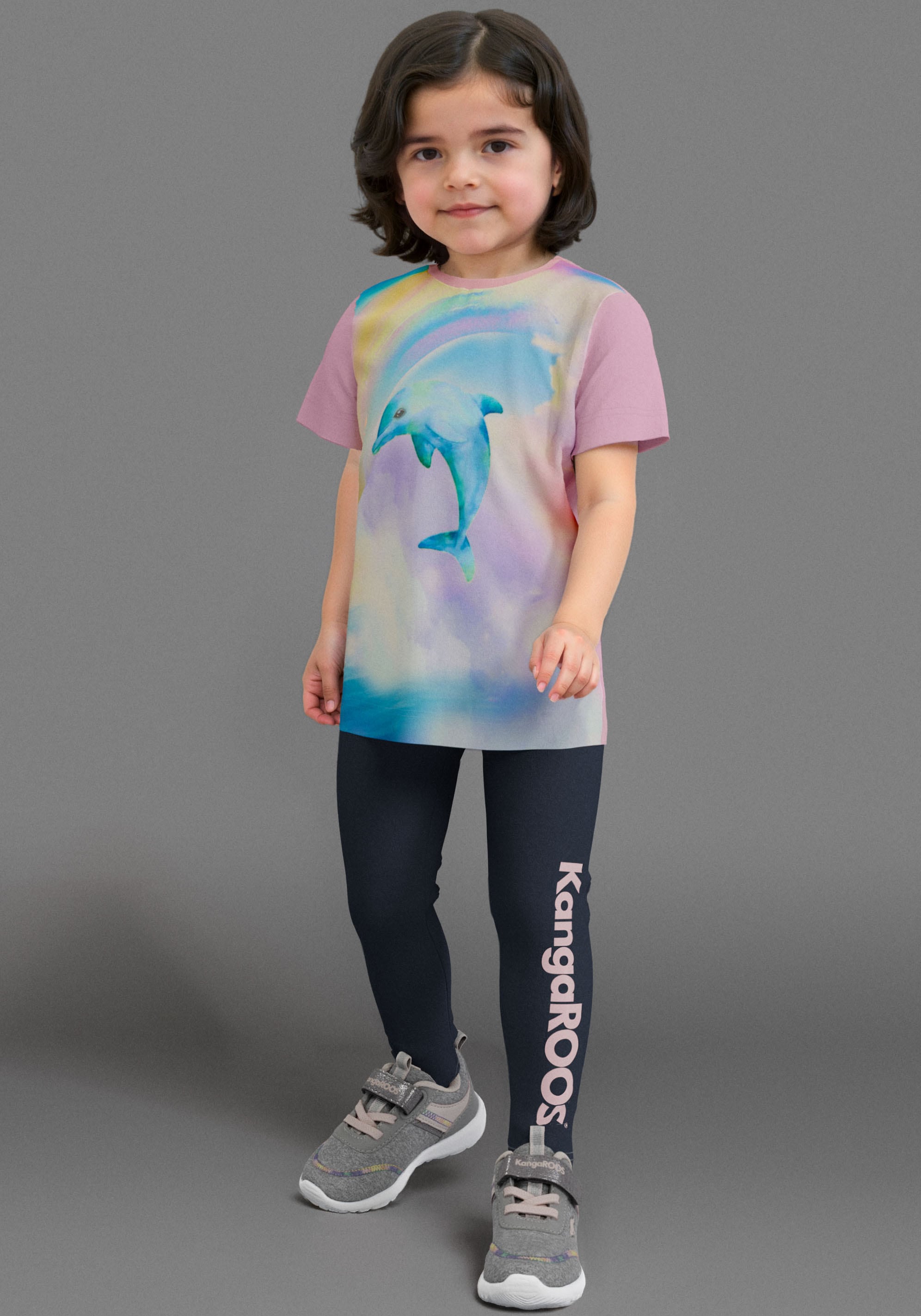 KIDSWORLD T-Shirt »Shirt mit grossem Fotodruck«, T-Shirt mit süssen Delfin-Fotodruck