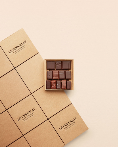 Coffret Ganaches & Pralinés à l'Ancienne 12 pièces | Le Chocolat Alain Ducasse 100g