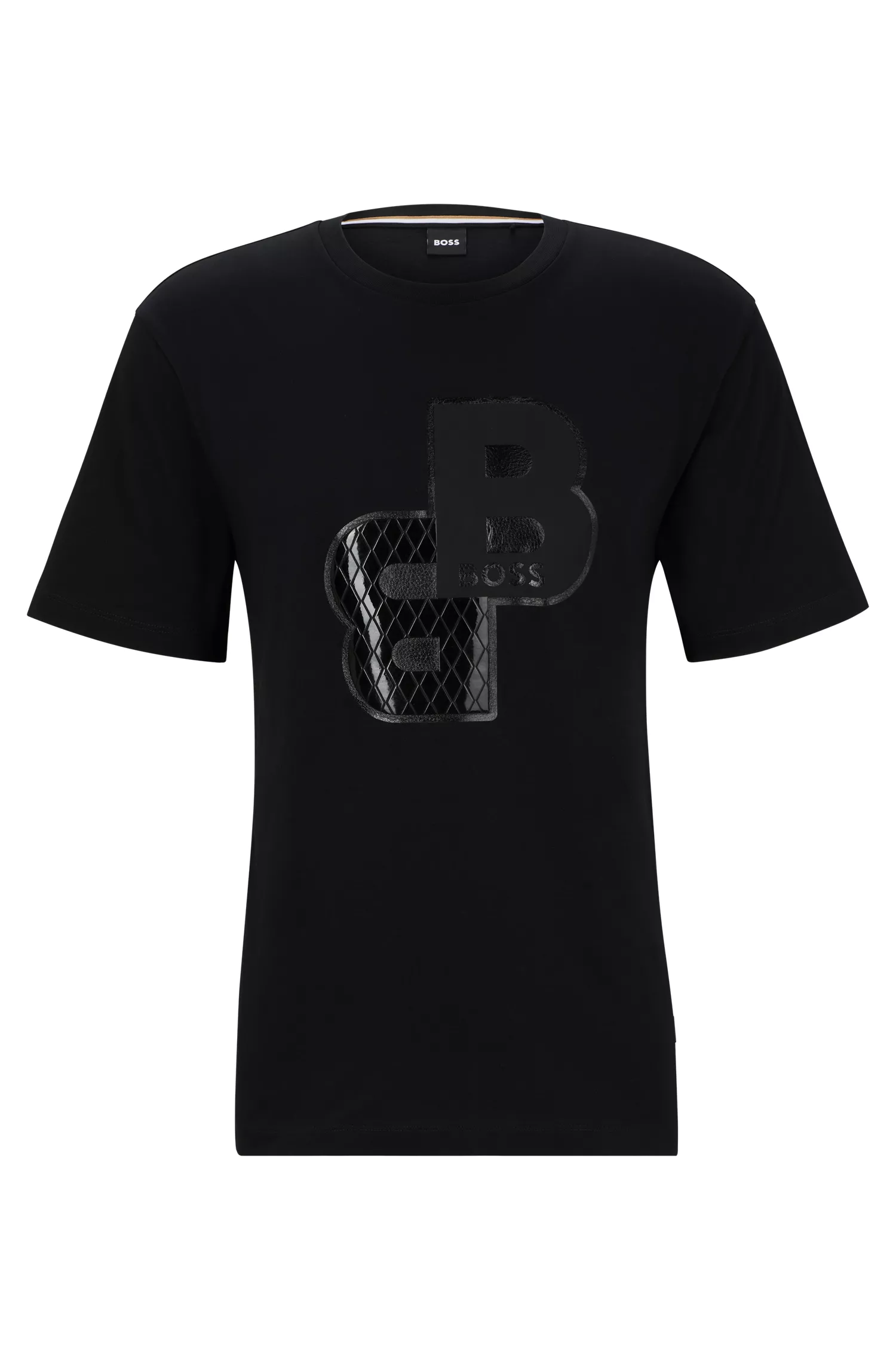 Camiseta BOSS preta em malha de algodão com monogramas estampados em cores variadas.