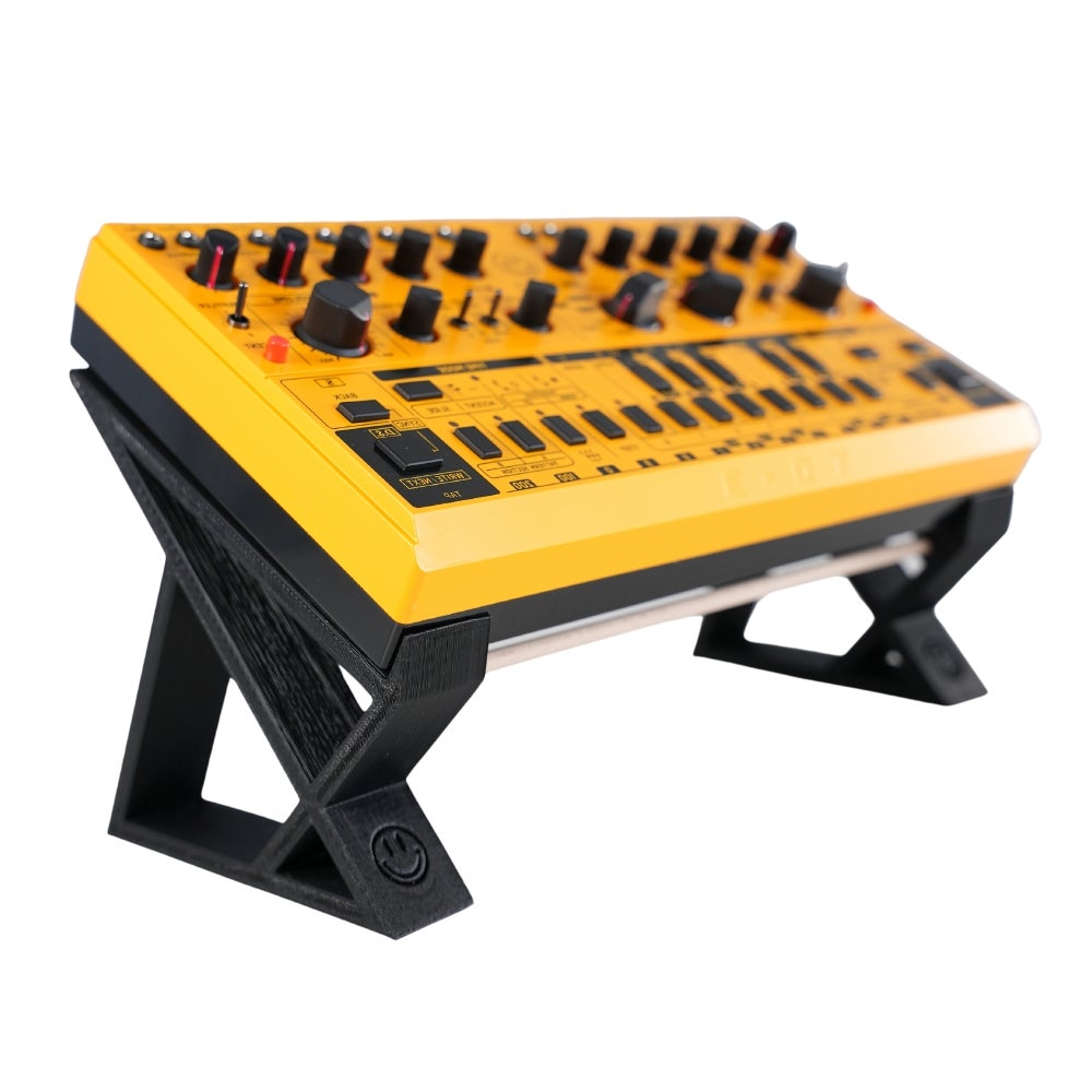 Coverup desktop statief voor Behringer TD3 verhoogd