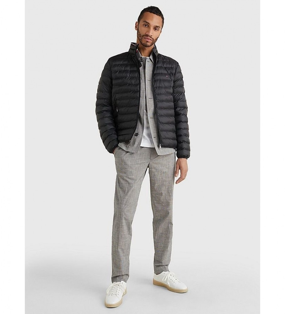 Jaqueta Tommy Hilfiger Core Packable, preta