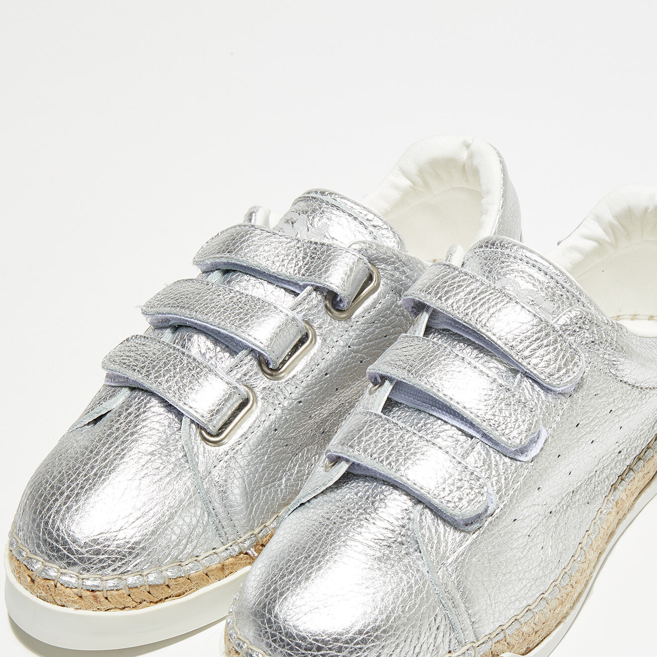 Canal Saint Martin Sneakers en Cuir Wonder argentées