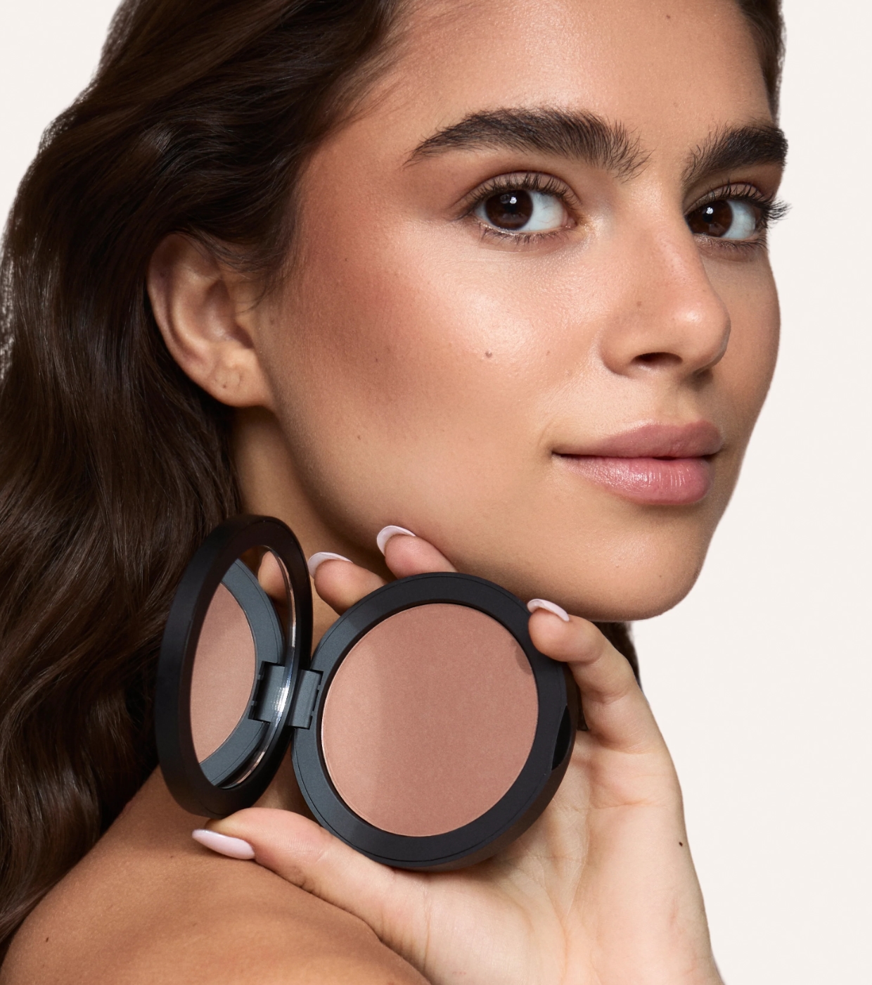 Saigu Cosmetics - *Mediterranean Glow* - Pó Bronzeador Mediterrâneo - Soft Tan